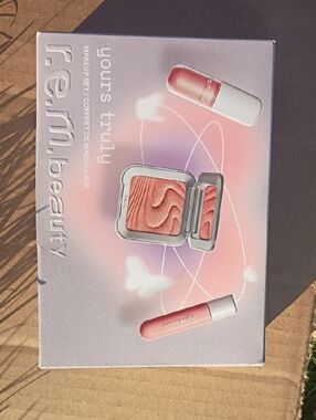 re:m beauty Yours Truly Pink Blush Set — Soft Pink Glow